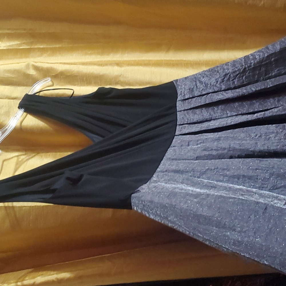 DRESS BARN - Picture 6 of 12